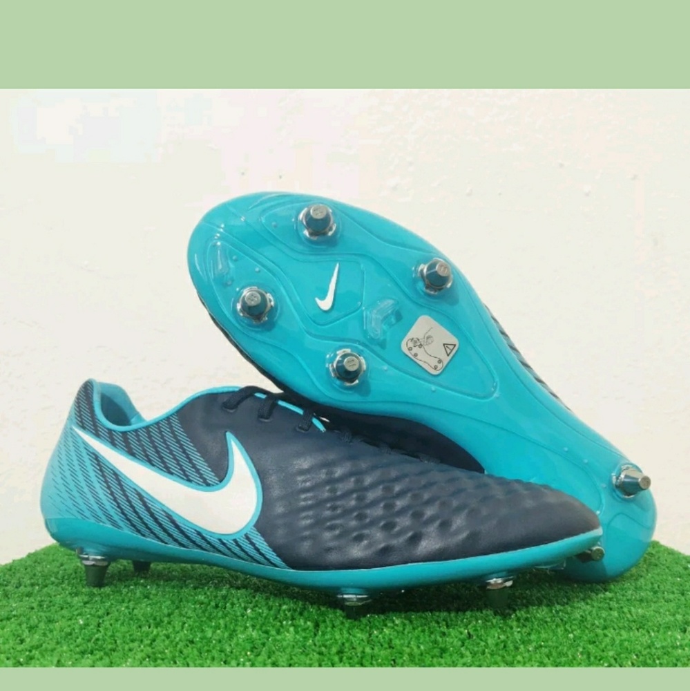 Nike Magista Opus II SG Pro Mens Soccer Cleats